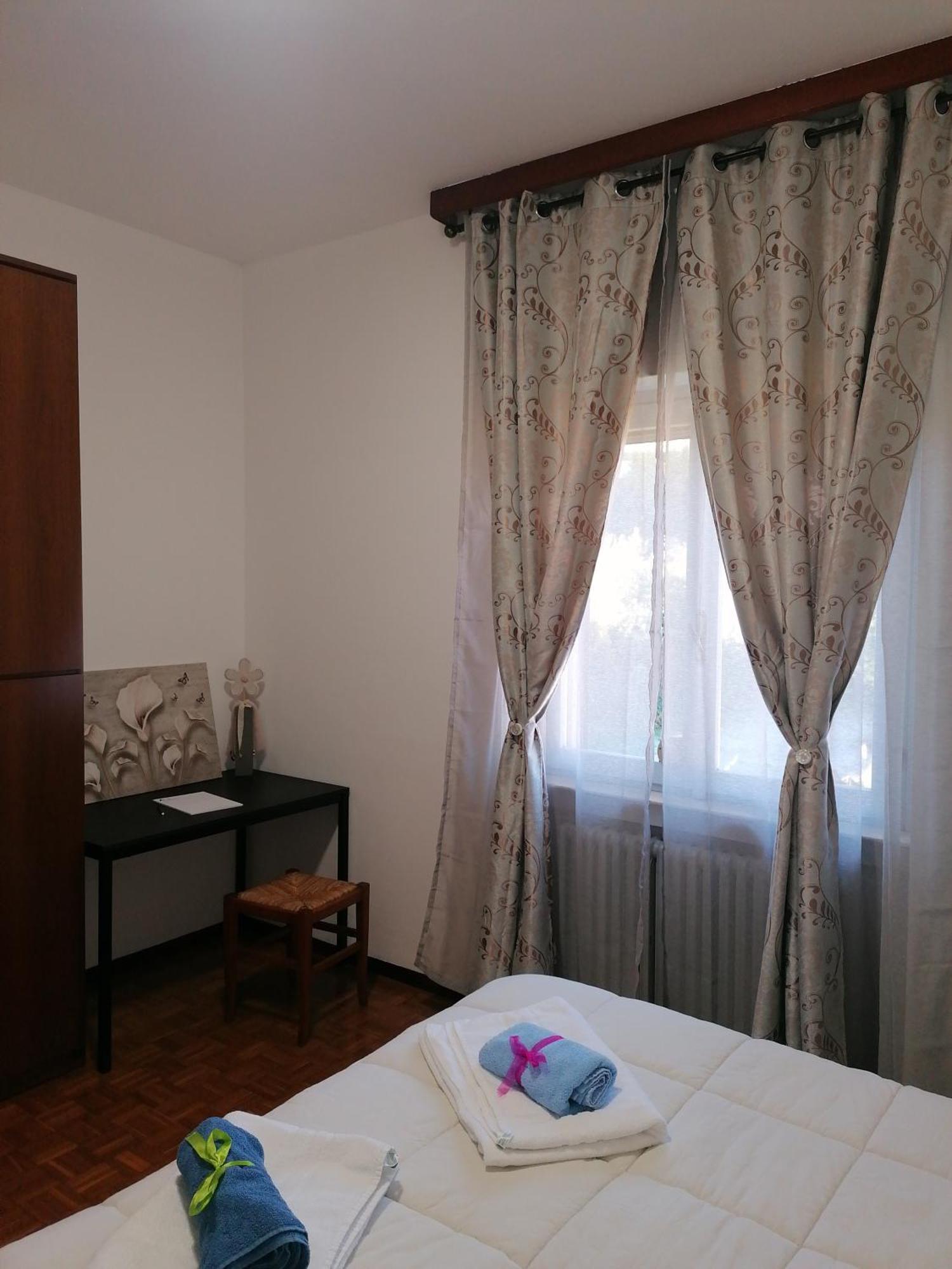 Casa Vacanze Mari, Паратіко Екстер'єр фото