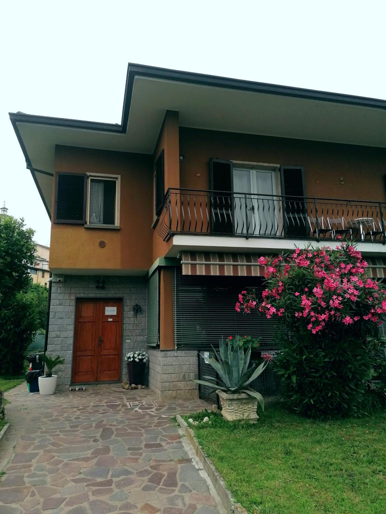 Casa Vacanze Mari, Паратіко Екстер'єр фото